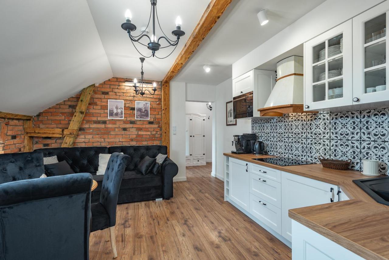 Dworek Apartment Wojanow
